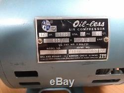 Bell and Gossett Oil-Less Rotary Air Compressor Vacuum Pump 1/6 HP