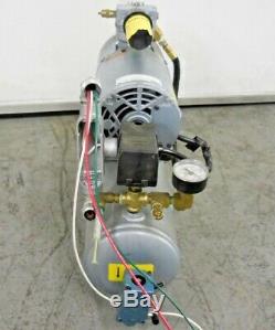 Gast Model 2HAH-11T-M200X Vacuum Pump/ Piston Air Compressor