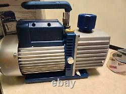 Inficon Model QS5, Vacuum Pump, 5 CFM Air Displacement, 110V/220V, 700-100-P1